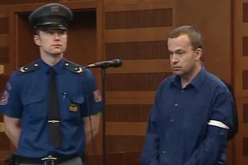 Policejní zatýkání - v hlavní roli heparinový vrah Petr Zelenka