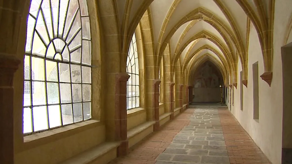 Vzácná křížová chodba