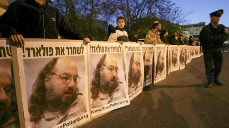 Pollarda po 30 letech podmíněně propustí z vězení