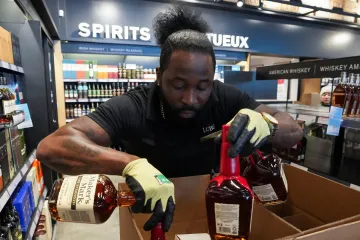 Ontario v reakci na Trumpova cla stahuje americký alkohol z nabídky
