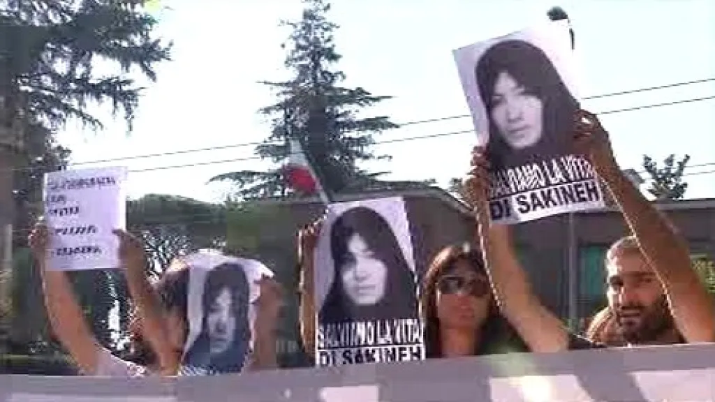 Protest proti popravě Sakíne Aštíaníové