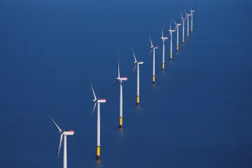 Obří větrný park Hornsea Two u britského pobřeží je v plném provozu. Zhruba rok bude největší na světě