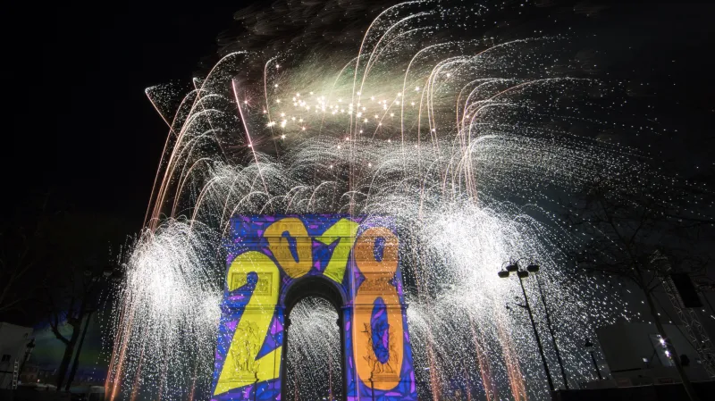 Příchod roku 2018 v Paříži
