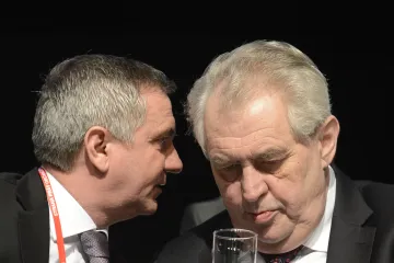 Zemanova hradní kancelář jednala podle NKÚ nehospodárně