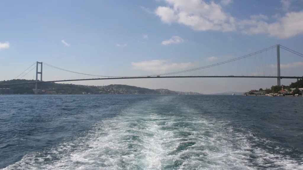 Most přes Bospor v Istanbulu