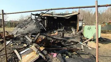 Vyhořelá chata na Karvinsku