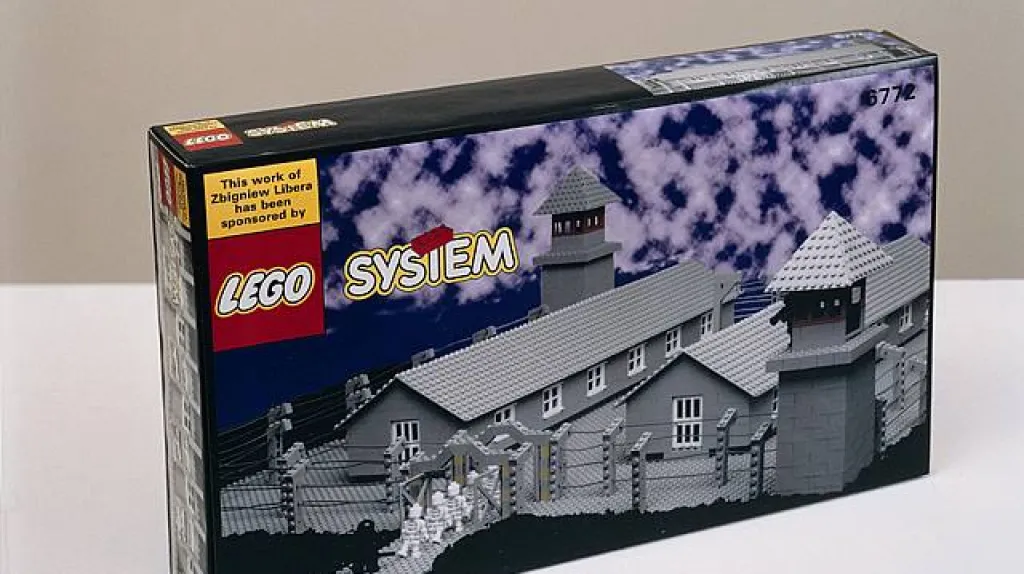 Zbigniew Libera - lego - koncentrační tábor