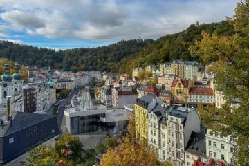 Karlovy Vary chtějí přestavět ubytovnu na startovací byty