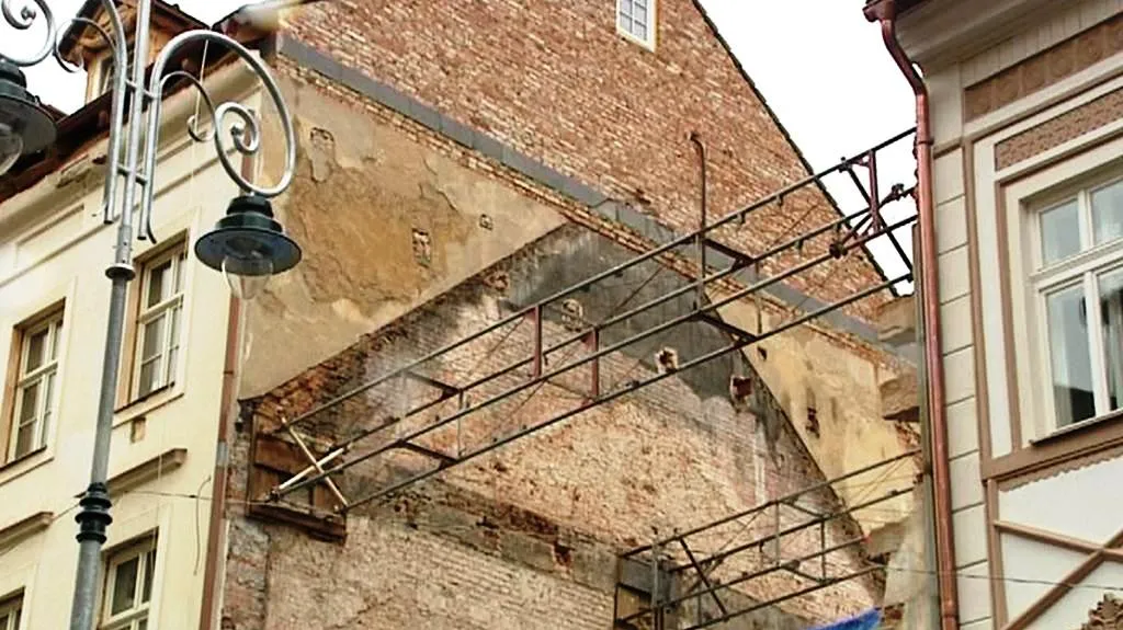 Torzo historického domu