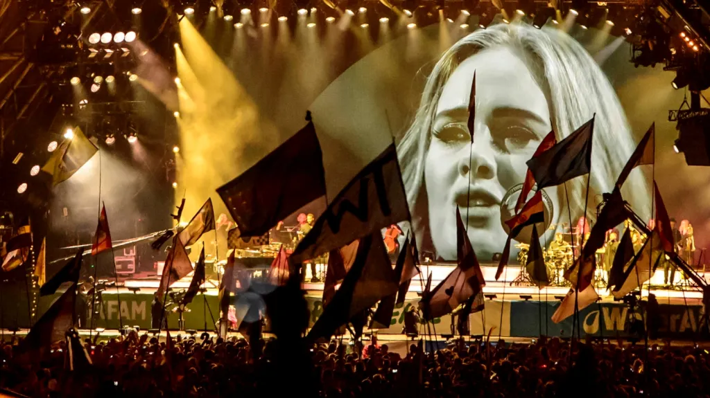 Koncert Adele v Glastonbury
