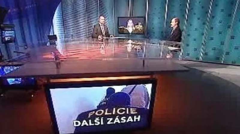 Petra Vejvodová a Robert Schuster v Událostech, komentářích