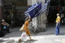 MMF schválil půjčku Řecku, žádá však úlevy od evropských věřitelů