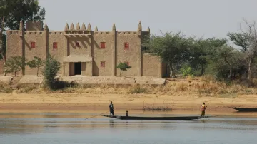 Mešita na řece Niger