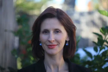 Nechci dceru Američanku, říká česká novinářka v USA. Obává se však situace v Česku