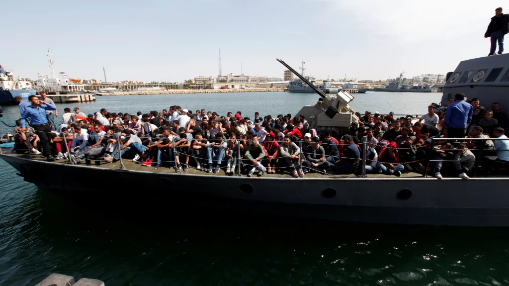 Záchrana běženců u Libye