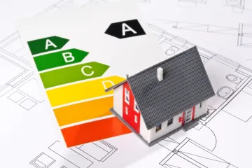 Evropská komise poslala Česko k soudu. Kvůli pravidlům o energetické náročnosti budov