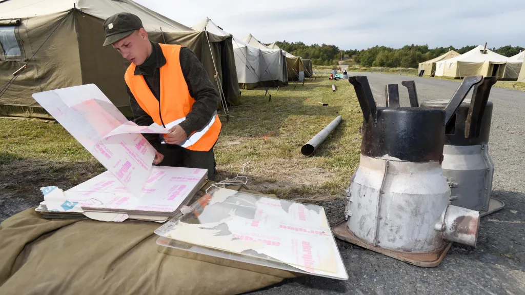 Vojáci cvičně postavili v Libavé humanitární tábor