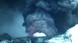 Ledovcový vulkán Grímsvötn chrlí sopečný prach