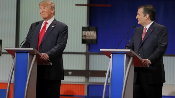 Trump a Cruz během televizní debaty