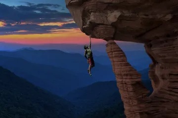 Vznikla velká studie cliffhangerů. Fungují, ale divákům nevadí