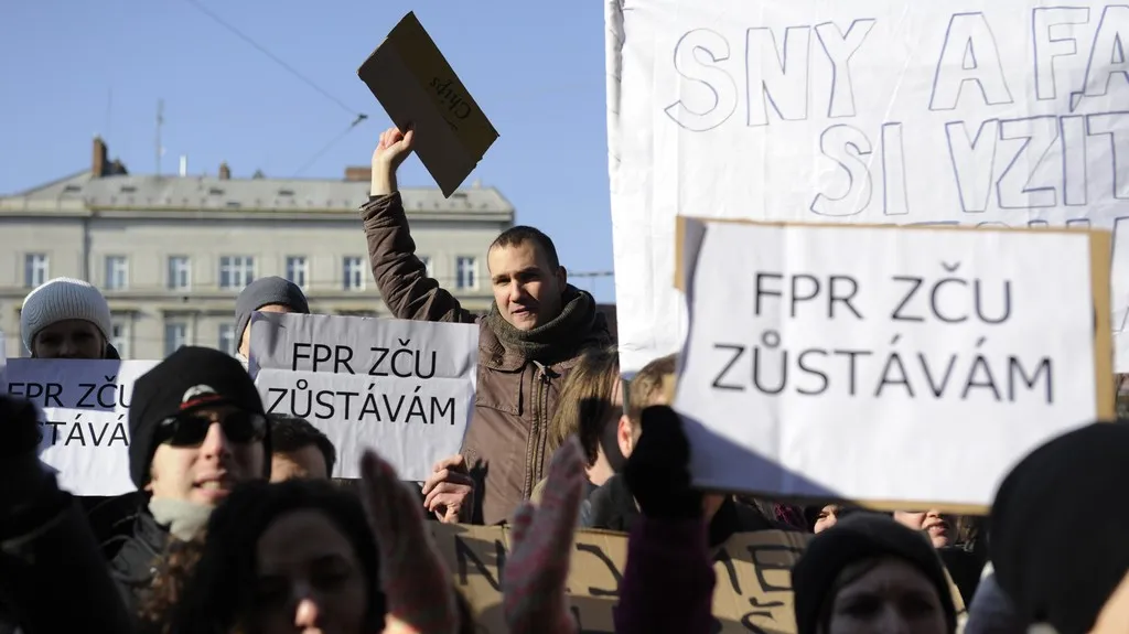 Protesty studentů plzeňských práv