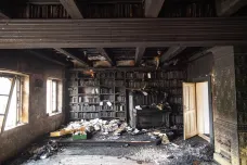 Národní muzeum v Praze se v laboratořích pokusí zachránit požárem zničené exponáty z Banské Štiavnice