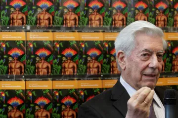 Zemřel nositel Nobelovy ceny za literaturu Vargas Llosa