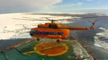 Průzkumný let nad Arktidou