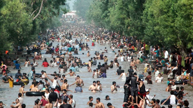 Vlna extrémních veder postihla jih Pákistánu