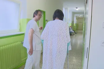 Aby úhrady pokryly skutečné náklady. Zdravotnická zařízení chtějí víc peněz za následnou péči