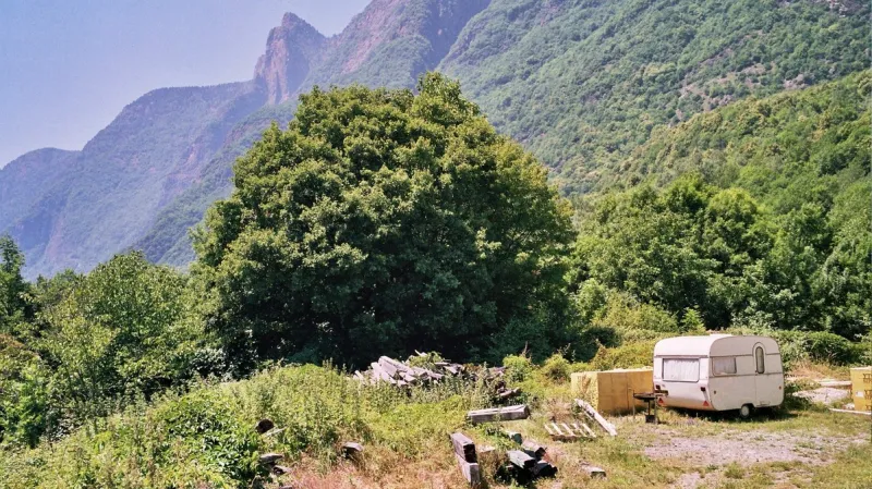 Eric Hurtado / Zdání krajiny (2011)