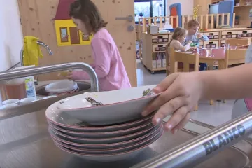 Celiakům nebo diabetikům uvaří jen třetina školních jídelen. Pomoci má nová metodika