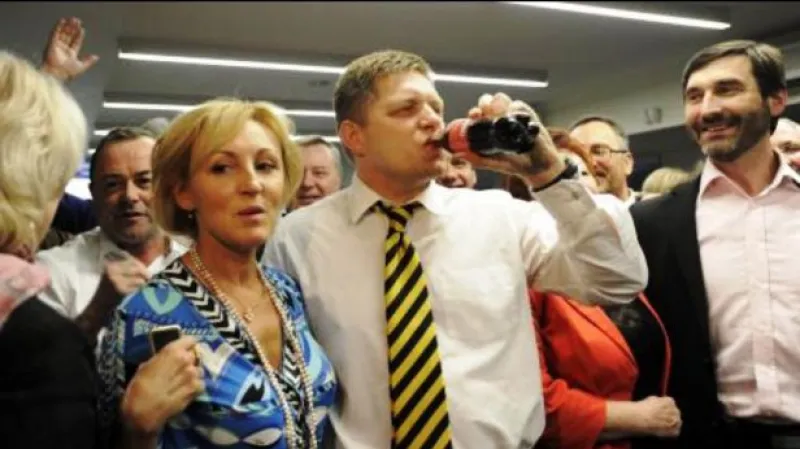Události: Robert Fico drtivě zvítězil na Slovensku