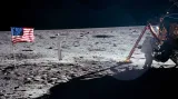 Neil Armstrong na Měsíci