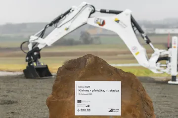 Klatovy jsou po půl století plánování obchvatu blíž. Jeho stavba začala