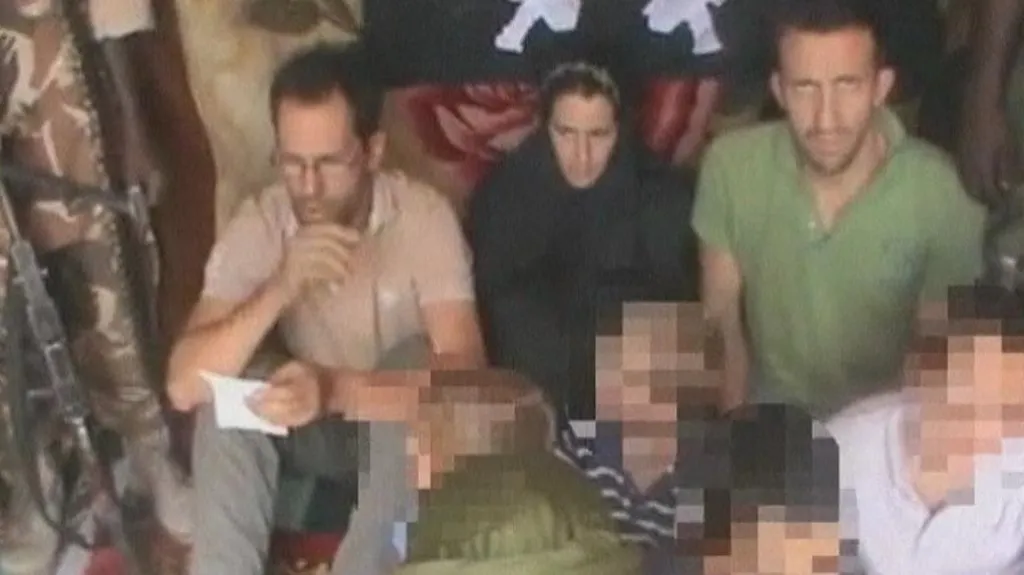 Na internetu se objevilo video s unesenými Francouzi