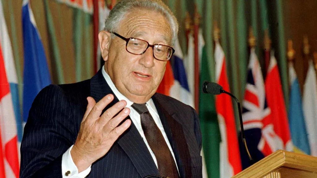 Henry Kissinger na snímku z roku 1998
