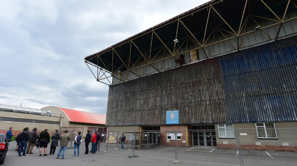 Oprava střechy olomouckého stadionu zabere tři měsíce