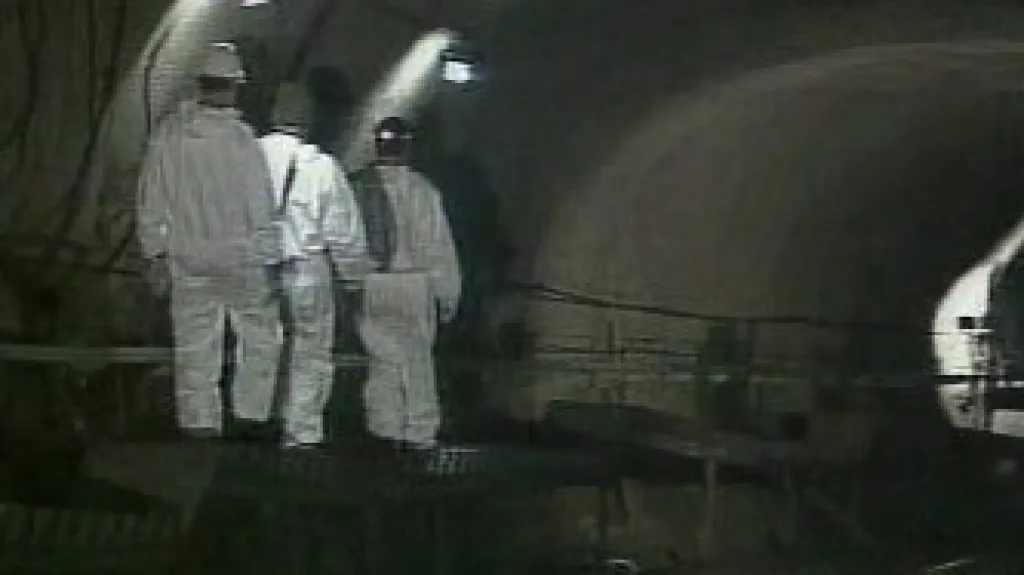 Tunel lanovky v Karpunu