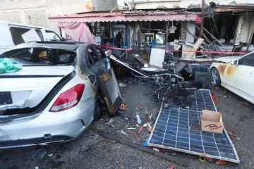 Izrael znovu udeřil v jižním Libanonu, Hizballáh útoky pozastavil