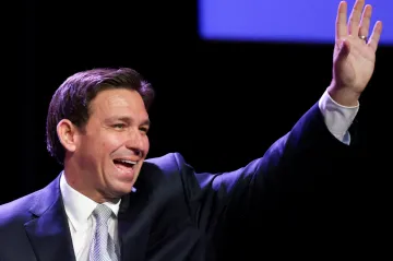 Školy na Floridě mají nově učit, že otroctví bylo pro podrobené lidi i přínosem. DeSantis čelí ostré kritice