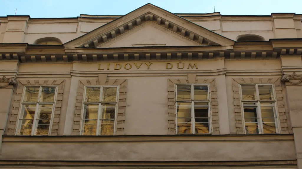 Lidový dům v Hybernské ulici v centru Prahy