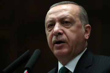 Nečekaný propad ratingu Turecka. Agentura S&P zařadila zemi hlouběji do spekulativního pásma