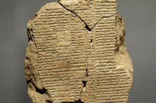 Vzácná tabulka s Eposem o Gilgamešovi by se mohla vrátit do Iráku, americký soud schválil její zabavení