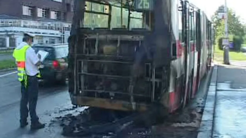 Autobus po požáru