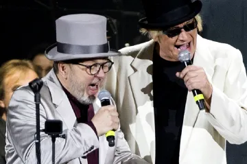 Pražský výběr si zopakuje opulentní Symphony Bizarre, Kocáb sestříhal záznam pro kina