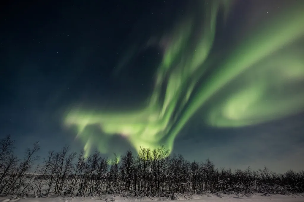 Galerie fotografií polární záře, které zachytil Alexander Kuzněcov