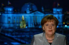 Na internetu se objevily dokumenty stovek německých poslanců, neunikla ani kancléřka Merkelová
