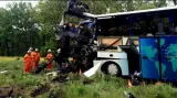 Reportáž: U Hluboké se střel autobus s vlakem