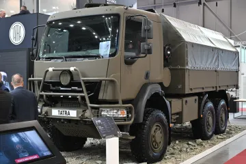 Čína přidala na sankční seznam i českou firmu Tatra Trucks